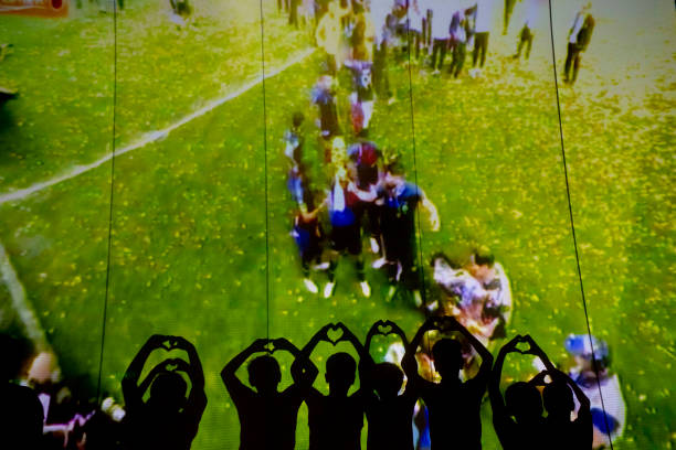 隨後釋放並 隨後釋放並